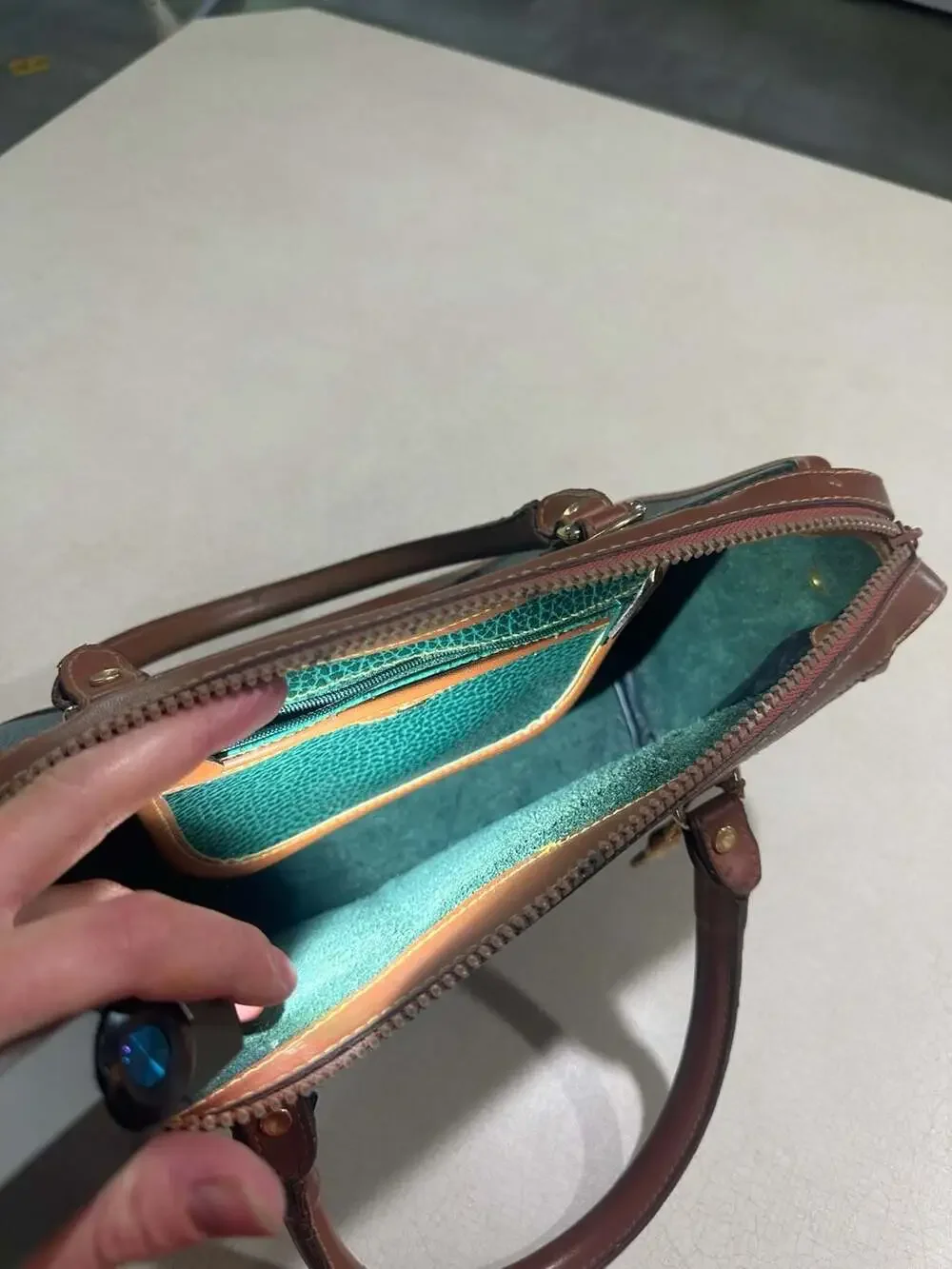 Vintage Dooney and Bourke Green and Brown Leather Purse/Handbag
